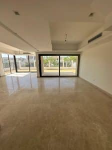 فيلا للبيع تشطيب الترا سوبر لوكس استلام فوري في “فيفث سكوير المراسم” بمساحة 450 متر